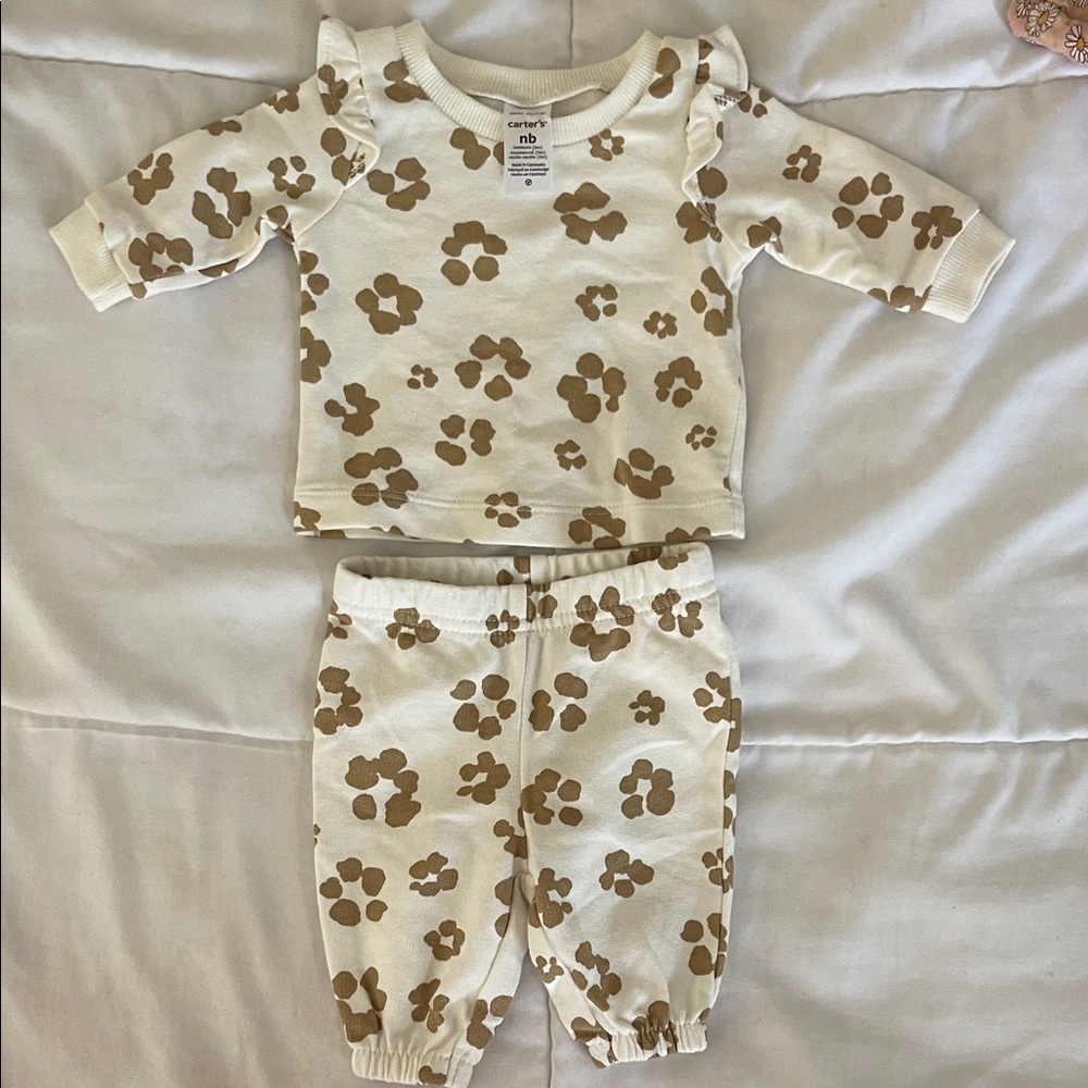 Carter's Cream and Brown Floral Kids Pajama Set New